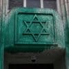 Twee synagoges en Holocaustmuseum in Parijs beklad met groene verf