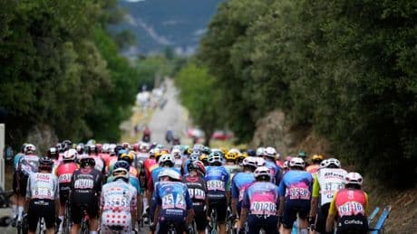 Tour de France: 17. Tour-Etappe: Milan gewinnt Sprint