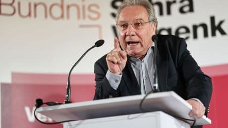 Kontroverse über Gedenkfeiern: BSW-Politiker Ernst will zum Gedenken in russische Botschaft