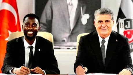 Wilfred Ndidi'den Beşiktaş paylaşımı