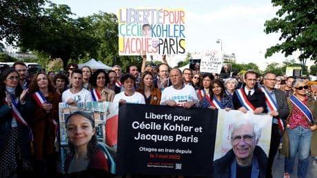 Otages d’État : la France dépose plainte contre l’Iran devant la CIJ