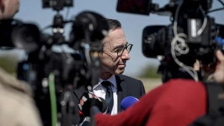 Fin de vie : pour Bruno Retailleau, la proposition de loi va « dans le très mauvais sens »