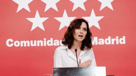 Ayuso defiende el uso del chalé de la Comunidad y tacha las críticas de “ataque personal”