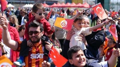 Galatasaray Kulübü, 23 Nisan'ı Florya'da kutladı