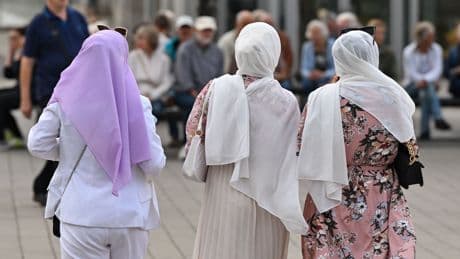 Muslimfeindlichkeit | »Sippenhaft« für Muslime