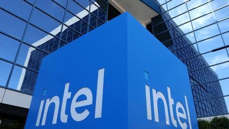 Intel spart bei der Chip-Fertigung und baut Personal ab