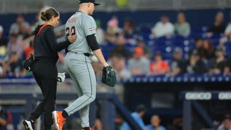 Tarik Skubal exits start with left side injury in Tigers worry