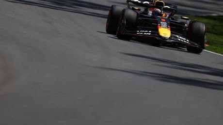 George Russell komt als een duveltje uit een doosje en troeft Max Verstappen af in strijd om pole position in Canada