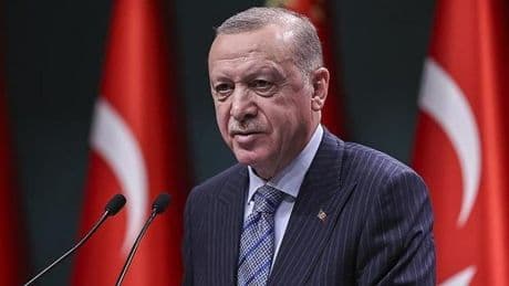 Cumhurbaşkanı Erdoğan, Temel Karamollaoğlu'ndan 70 bin lira manevi tazminat kazandı