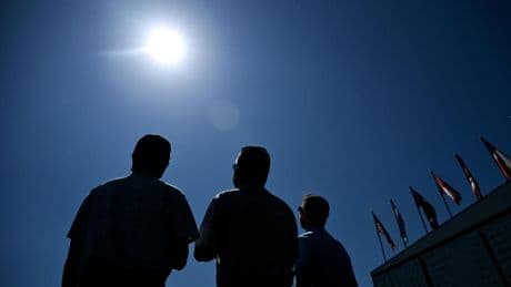 See The Sun Shrink As Planets Dazzle: The Sky This Week