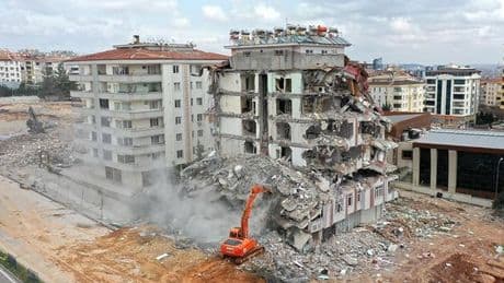 Antep’te deprem davasının sanığı 2023’ten beri firariymiş