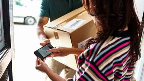 Man orders watering can from Amazon and is baffled when he opens box
