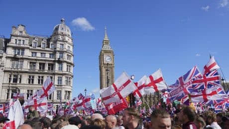 “Unir el Reino”, la multitudinaria protesta en Londres contra la migración