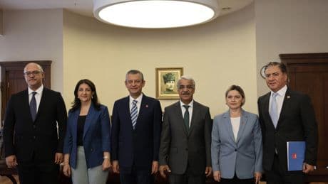 İmralı heyeti Özgür Özel ile görüştü: Barışın yerleşebilmesi için toplumsallaşması gerekiyor