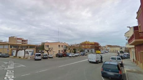 Tres detenidos por atracar un banco en Camarles, uno con permiso penitenciario