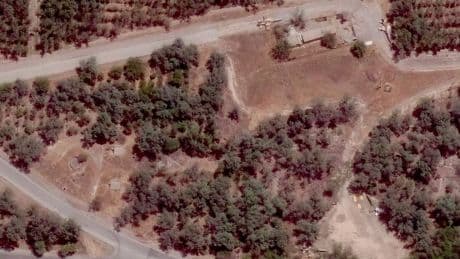 Satellite image captures decades-old US-made F-5 jets at an Iranian airbase, offering a snapshot of Tehran's vintage air force