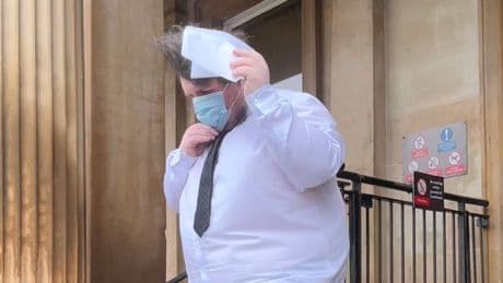 Snapchat beast avoids jail after offering six-year-old girl £100 to “lift up her top”
