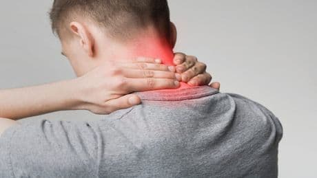 Boyundaki bu belirtiye dikkat! Sessiz ilerliyor ama ölümcül olabilir
