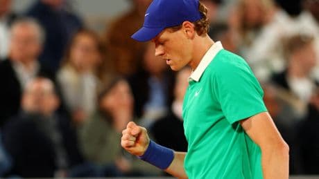 Roland-Garros : Sinner, même bousculé par Rinderknech, rejoint Gasquet