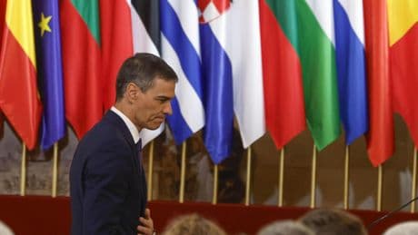 La imagen internacional de Sánchez se deteriora: la prensa europea habla de la "corrupción" y de la dimisión de Cerdán
