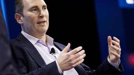 Amazon reestructurará su plantilla en base a la inteligencia artificial y con menos puestos técnicos