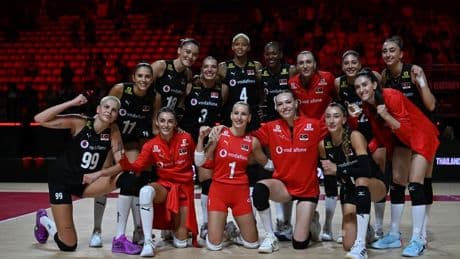 Kadınlar Voleybol Dünya Şampiyonası: Bulgaristan’ı 3-0 yenen Türkiye son 16 turuna yükselmeyi garantiledi