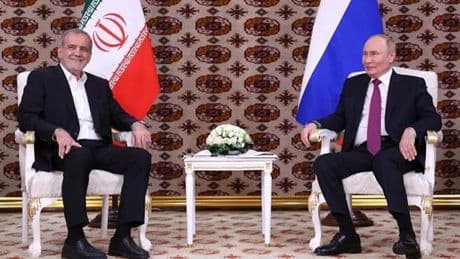 Putin, İran Başbakanı Pezeşkiyan ile telefon görüşmesi gerçekleştirdi