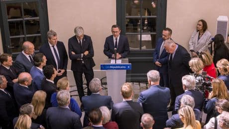 Au siège des Républicains, Bruno Retailleau crée un moment de communion politique en mémoire d’Olivier Marleix