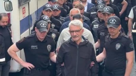 CHP'li belediye başkanı anlattı: 'Bu fotoğrafı vermemek için direndim'