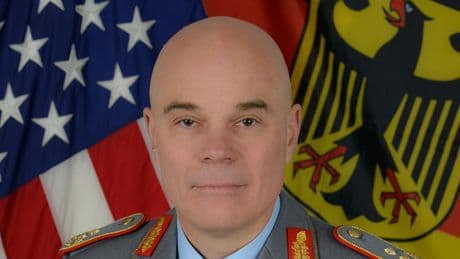 Hartmut Renk: Bericht: Pistorius zieht Bundeswehrgeneral wegen Vergewaltigungs-Spruch ab