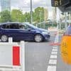Am neuen Ende der Berliner Stadtautobahn: Fußgänger und Radfahrer müssen lange warten