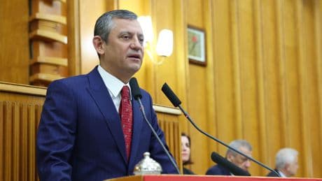 Özgür Özel CHP grubunda konuşuyor