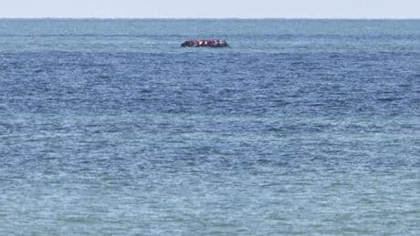 Lampedusa, naufragio a 14 miglia dall’isola: 20 morti e 27 dispersi