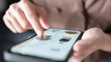 Come evitare le truffe d’estate: dalle finte bollette ai finti bonus