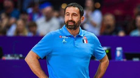 Basket : Fauthoux maintenu à la tête de l’équipe de France malgré l’échec à l’Euro