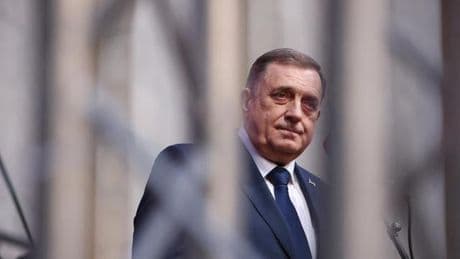 Republika Srpska: Bosnische Wahlbehörde enthebt Serbenführer Milorad Dodik des Amtes