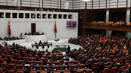 Beşte dördü 'özel kanuna' karşı...
