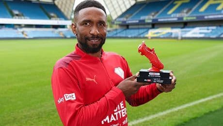 It's a bootiful game! Premier League Hall of Fame nominee Jermain Defoe unveils new 'Red Boot' trophy as Sky Bet and British Heart Foundation relaunch their partnership