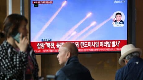 La Corée du Nord tire une salve de missiles balistiques