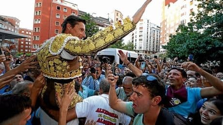 Una faena antológica de Diego Urdiales