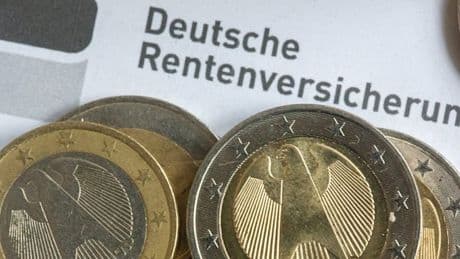 Frauenrenten im Osten 357 Euro höher als im Westen