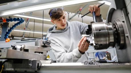 Ausbildung: Zahlen Azubis Steuern? Das müssen Sie wissen