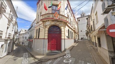 Saquean el arsenal de la Policía Local de Alburquerque en Badajoz