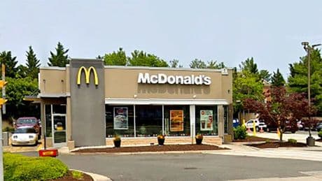 Shocking reason a McDonald’s in the US requires customers to ring doorbell to enter