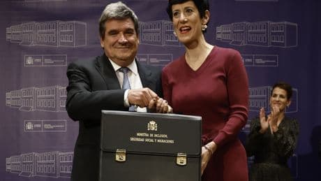 Las cotizaciones sociales se comen ya un 24% del coste laboral tras la reforma de las pensiones: 9.000 euros por trabajador al año