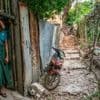 Séisme en Birmanie : des dizaines de milliers de sans-abris sous un déluge d’averses