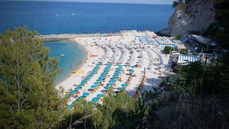 Balneari, l’UE boccia il piano italiano su gare e indennizzi