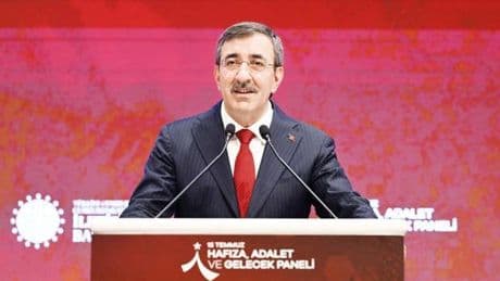 Cevdet Yılmaz’dan Hande Fırat’a teşekkür: O tarihi röportaj nasıl unutulabilir