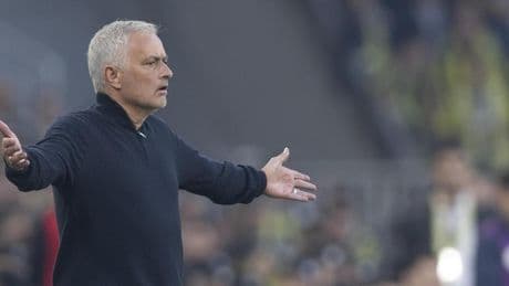Mourinho no se corta: "He llegado a más finales europeas que el fútbol turco en toda su historia"