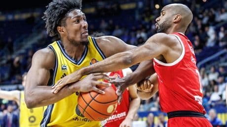Basketball-Bundesliga: Alba schlägt MBC und steht in den Playoffs